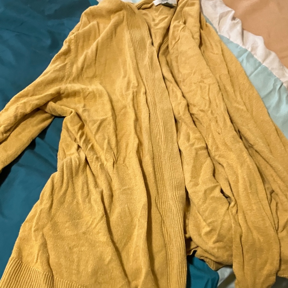 Old Navy Women's Cardigan in Golden Yellow